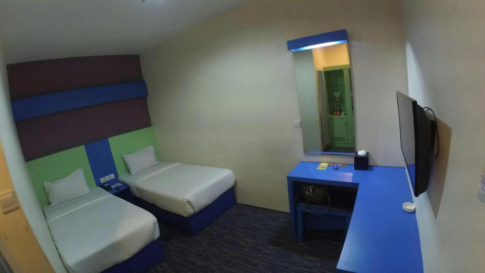 D'Merlion Hotel Pembunuh Экстерьер фото